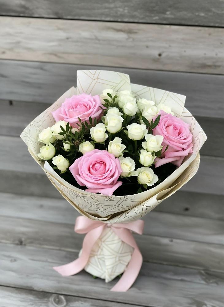 Букет цветов из: Розы в Михайловском Республика Северная Осетия - Алания