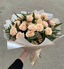 Букет Кремовые розы Латте в Михайловском Республика Северная Осетия - Алания