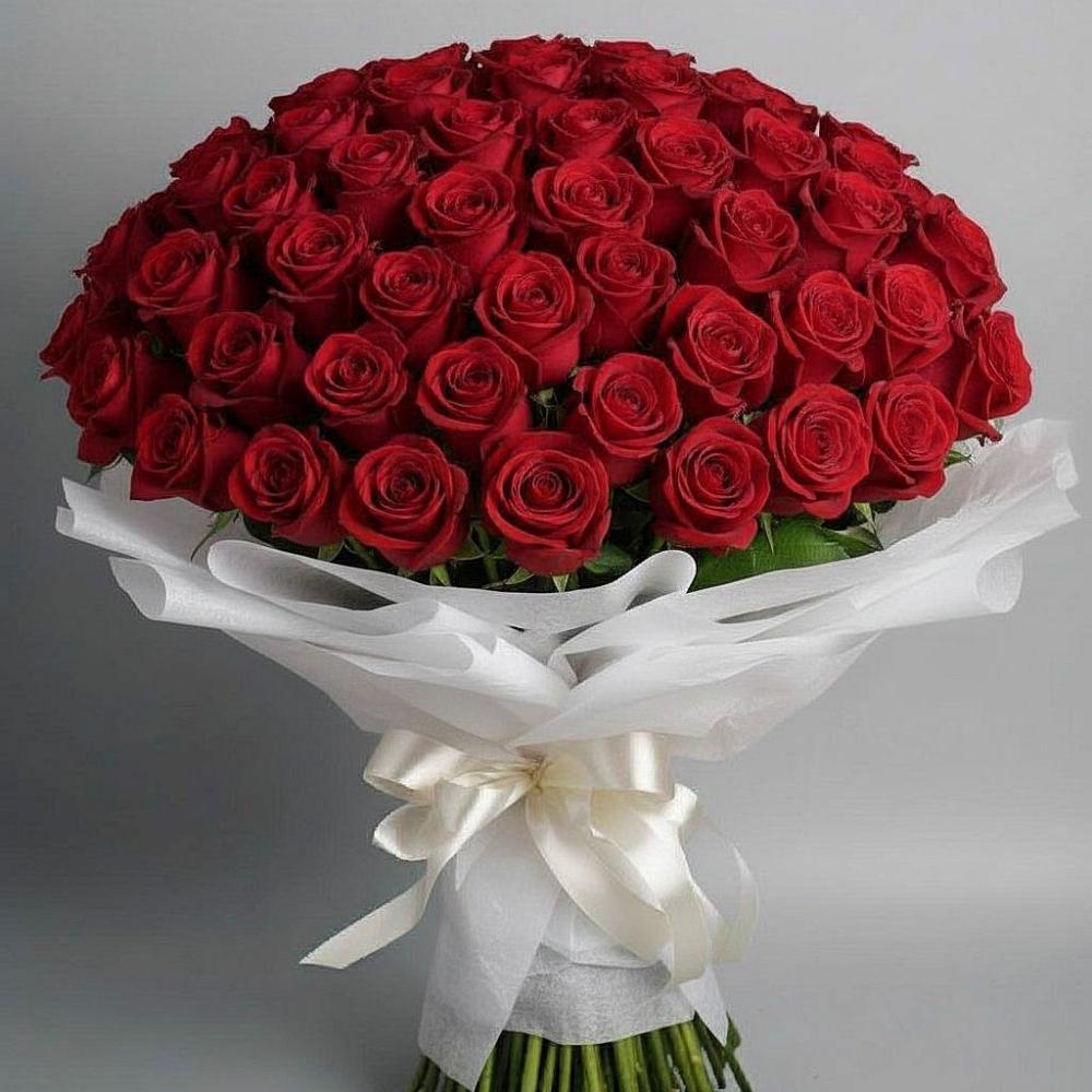 Букет 101 Красная роза Блэк Мэджик в Михайловском Республика Северная Осетия - Алания