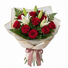 Букет цветов из:  Лилии и Розы #REPLACE_PRED# Михайловском Республика Северная Осетия - Алания