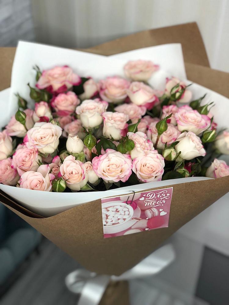 Букет цветов из: Розы в Михайловском Республика Северная Осетия - Алания