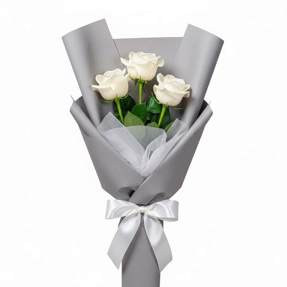 Букет 3 белые розы в Михайловском Республика Северная Осетия - Алания