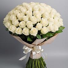 Букет 101 беля роза Белоснежка в Михайловском Республика Северная Осетия - Алания