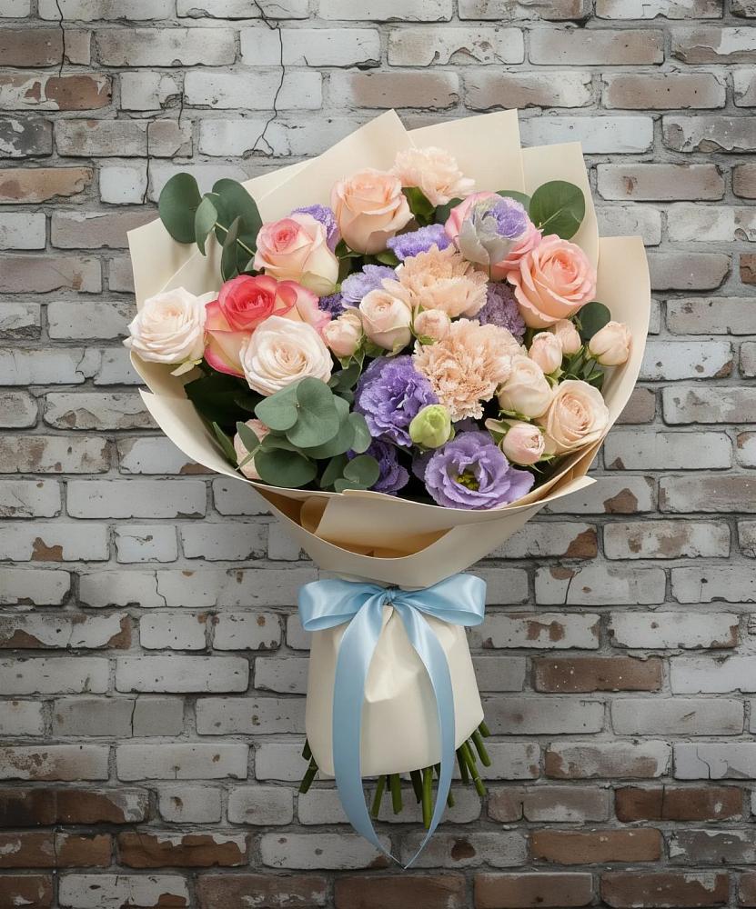 Букет цветов из: Розы, Лизиантусы и Гвоздики в Михайловском Республика Северная Осетия - Алания