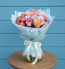 Букет цветов из:  Хризантемы и Розы в Михайловском Республика Северная Осетия - Алания