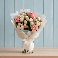 Букет цветов из:  Розы в Михайловском Республика Северная Осетия - Алания