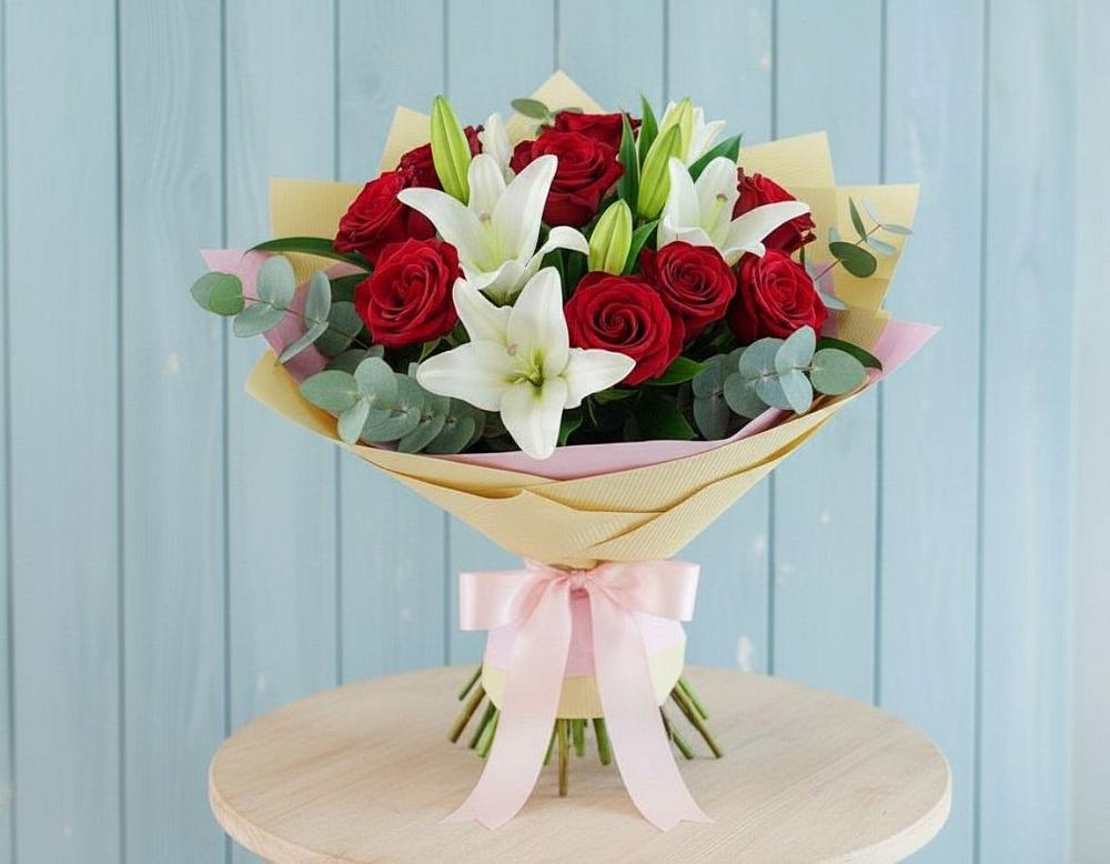 Букет цветов из: Лилии и Розы в Михайловском Республика Северная Осетия - Алания